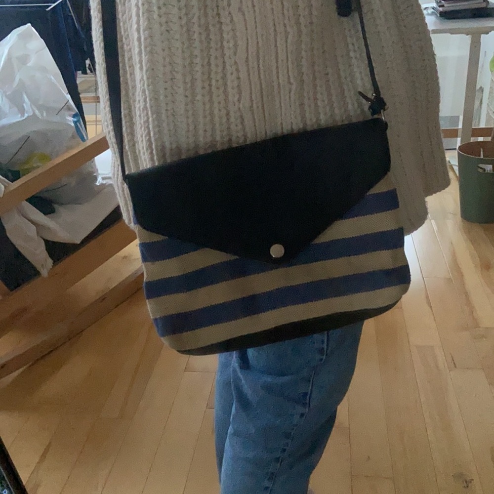 Small handbag